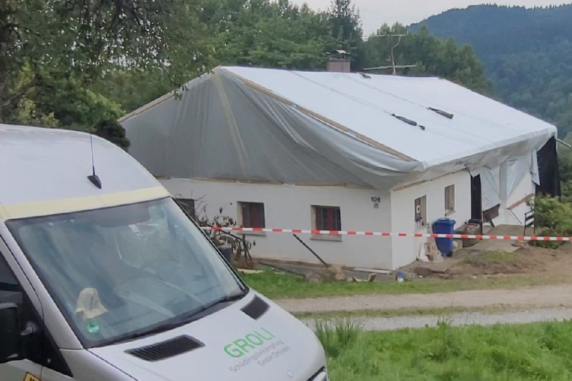 Wohnhaus eingehaust in Bayern